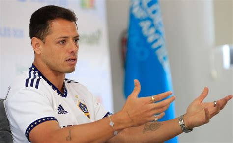 Chicharito Esta Cansado De Que No Se Reconozca A Deportistas Mexicanos