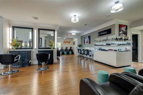 The 10 Best Hair Salons In Nashville