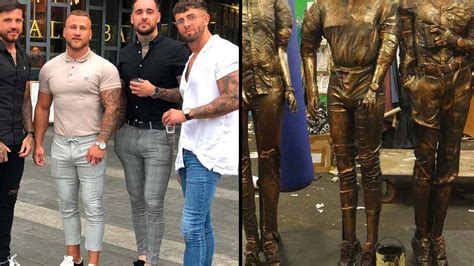 Someone Has Made A Statue Of The Infamous Four Lads In Jeans Meme