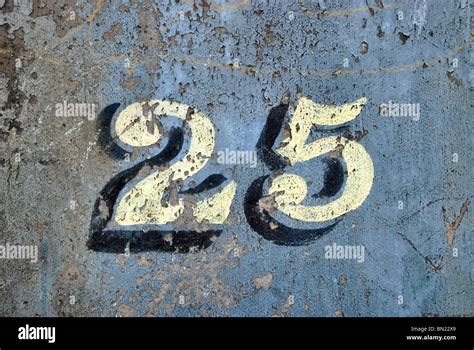 Number 25 Wallpaper