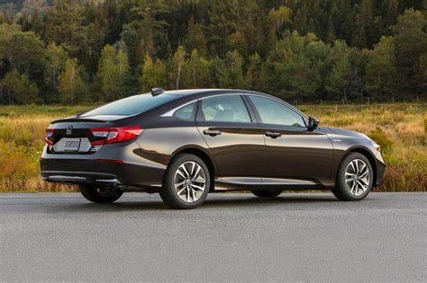 Honda Accord Hybrid Review Ratings Edmunds