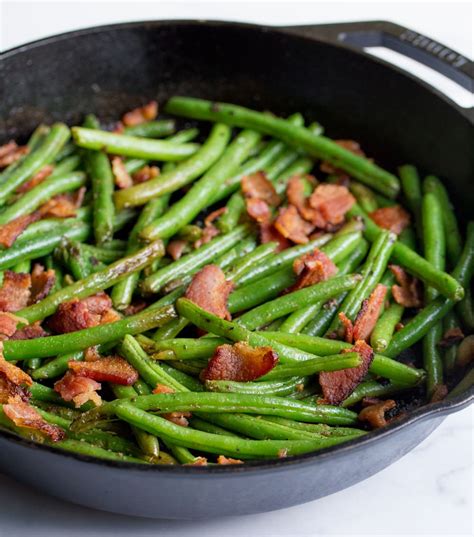 Skillet Green Beans With Bacon Wholesomelicious