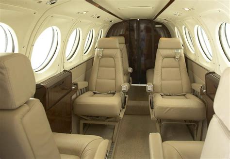 Hawker Beechcraft King Air 200 Private Charters