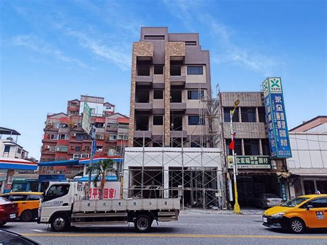 花蓮縣花蓮市中山路透天厝【預售星巴克金店面電梯招財墅】 房屋出售 樂屋網