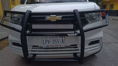 Kit Pzs Bumper Tumbaburros Chevrolet Tornado Van Meses Sin