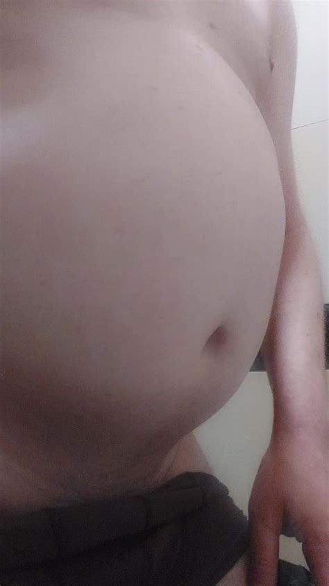 Very Constipated And Bloated Gay Bottom Straining Assho Thisvid En Anglais