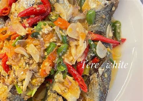 Resep Ikan Goreng Tumis Rawit Oleh Tresia White Cookpad