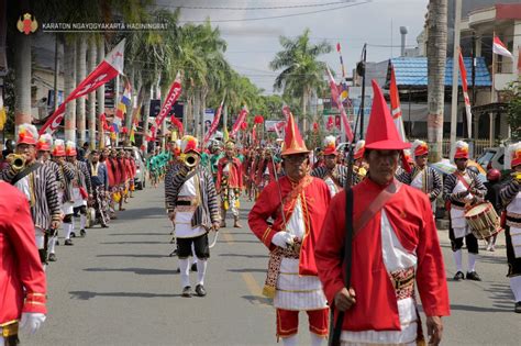 Keraton Yogyakarta Berpartisipasi Dalam Festival Keraton Nusantara Xiii