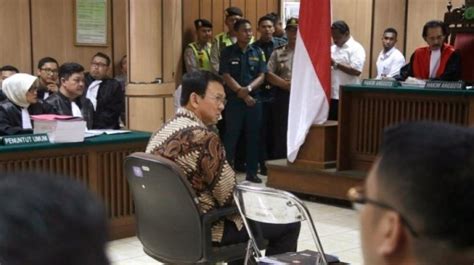 Sidang Penodaan Agama Ahok Hari Ini Sampai Pada Pemeriksaan Saksi