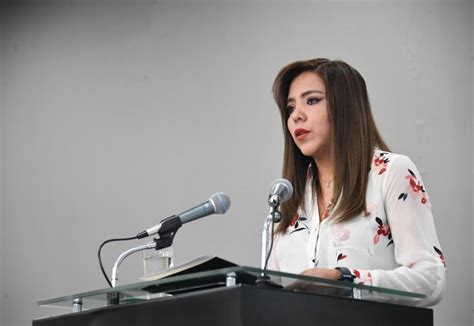 ABI Viceministra de Comunicación niega mala utilización de recursos