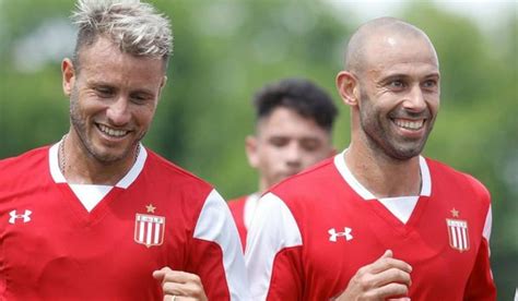 Fotos: Mascherano en su primer entrenamiento con Estudiantes