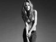 Naked Rhaisa Batista Added 07 19 2016 By KA