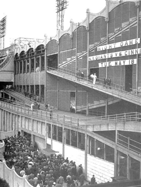 Polo Grounds - history, photos and more of the New York Giants former ...