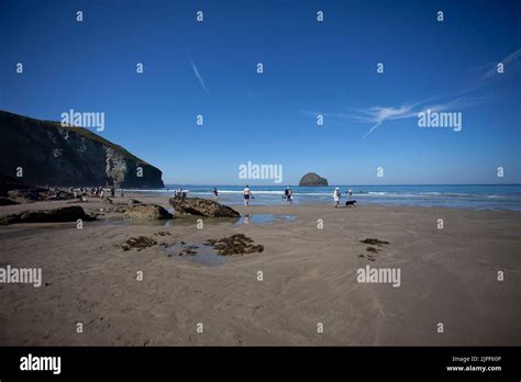 Trebarwith Strand Beach. Cornwall, England Stock Photo - Alamy