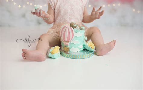 Ct Smash Cake Photographer Elizabeth Frederick Hot Air Balloons
