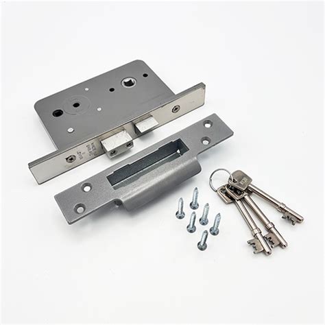 Wellington Fort 4g 6 Lever Mortice Lockset