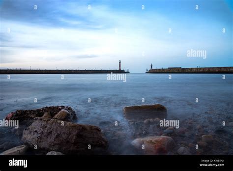 Old Whitby Photos Hi Res Stock Photography And Images Alamy