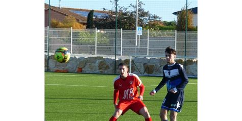 Dav Zieux Football L Usdv Se D Place Saint Jean De Muzols