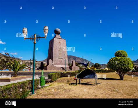 Monument To The Equator Ciudad Mitad Del Mundo Middle Of The World