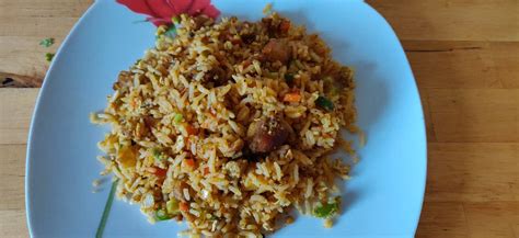 Schezwan Chicken fried rice recipe | Spicy Chicken Fried Rice Recipe | Schezwan Chicken Rice ...