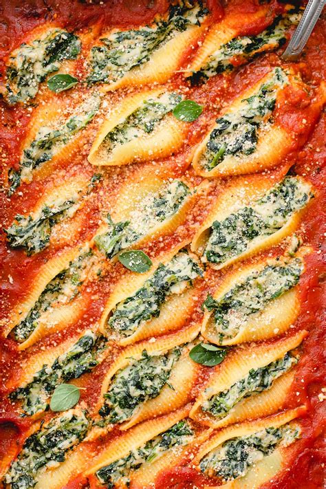 Spinach Ricotta Vegan Stuffed Shells The Simple Veganista