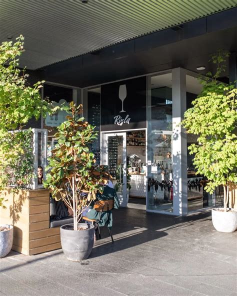 Partially Accessible Restaurant Cafe In Lonsdale Street Rizla