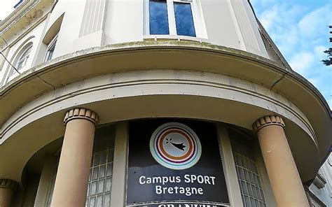 Campus Sport Bretagne à Dinard portes ouvertes en ligne ce samedi