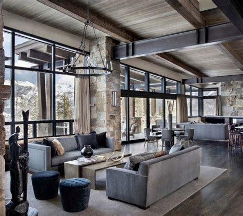 Rustic Mountain Retreat Blends In Yet Stays Original | Farm house ...