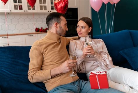 Free Photo Couple Enjoying Valentines Day Celebration