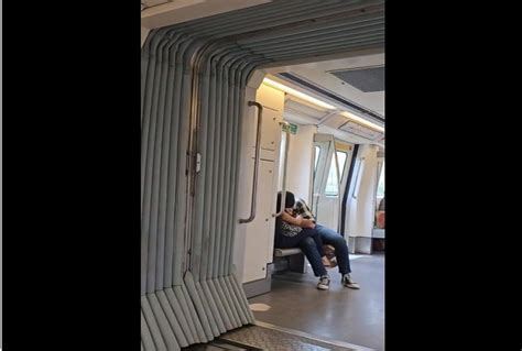 Man Posts Image Of Couple Kissing In Delhi Metro Gets Slammed By Desis