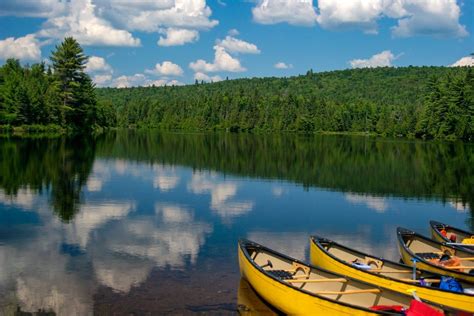 Ontario's Lakes, Bays & Beavers | Trailfinders