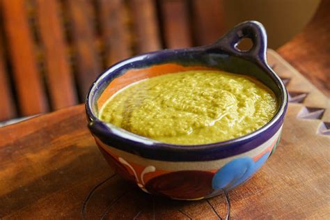 Green Chile Sauce - Recipe | Spice Trekkers