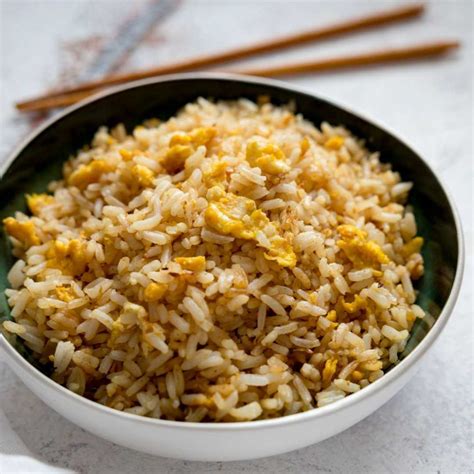 Resep Mudah Egg Fried Rice Korea Cuma Butuh 5 Menit