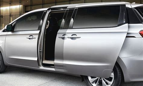 2016 Kia Sedona Review