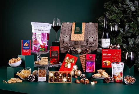 The Fireside Feast Christmas Hamper Peach Hampers