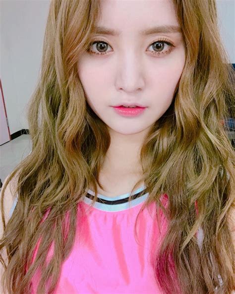 Criss Hallyu EXID 이엑스아이디 Selfies Part 335