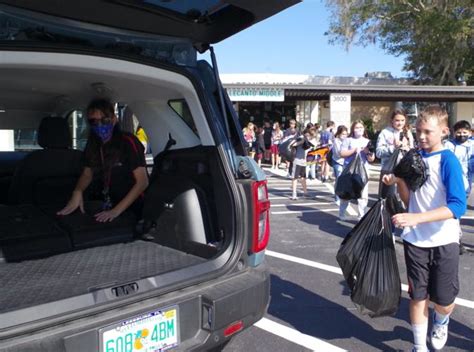 Lecanto Middle School students stuff Salvation Army Angel Tree | Local News | chronicleonline.com