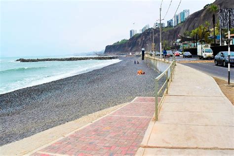 Playas De Miraflores Cuentan Con Nueva Rampa Y Torres De Salvavidas