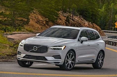 Teste Volvo Xc T R Design H Brido Tem Cv E Desvia Sozinho De