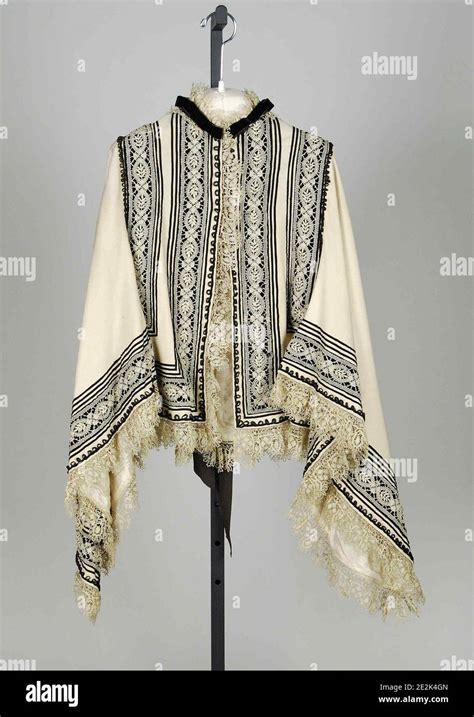 dolman sleeves  res stock photography  images alamy