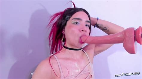 Wild Trap Deeply Sucking That Dildo Machine Toy FAPCAT