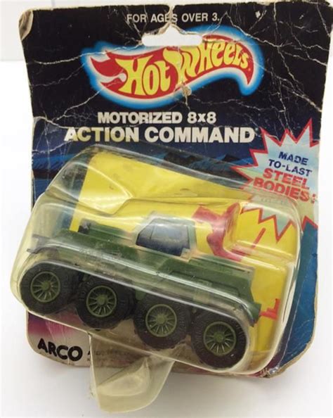 Hot Wheels Motorized 8x8 Action Command Military Vehicle 1986 Toy