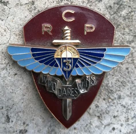 INSIGNE 3 ÈME RCP Régiment Chasseurs Parachutiste G2793 DELSART EUR 8