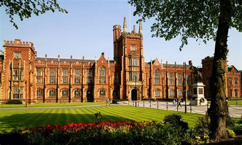 Muslim Students struggle for ‘Prayer Room’ in Belfast University ...