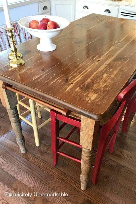 How To Refinish A Wooden Kitchen Table Using Burlap - Exquisitely ...