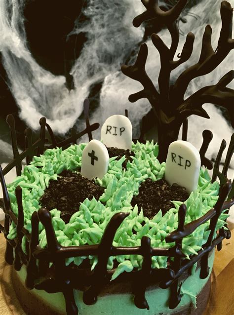 Mint And Chocolate Graveyard Cake