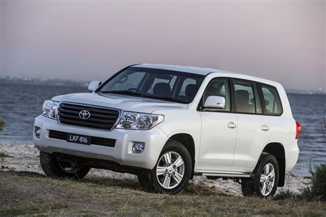 Toyota Landcruiser 200 Altitude Special Edition Includes More Equipment