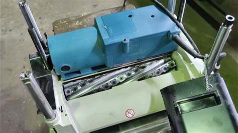Makita 2012NB + шейперный вал Helical R150/4T - YouTube