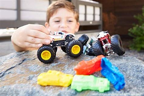 Купить Машинку Hot Wheels Хот вилс Монстр Трак FYJ в Минске в интернет магазине BabyTut