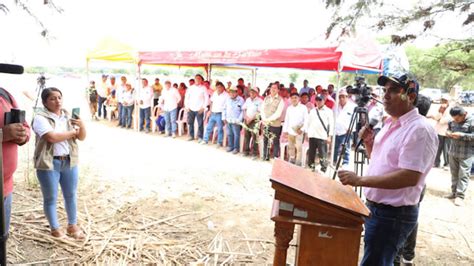 Gobernador Anuncia Reservorios Para Mejorar Productividad Agricola